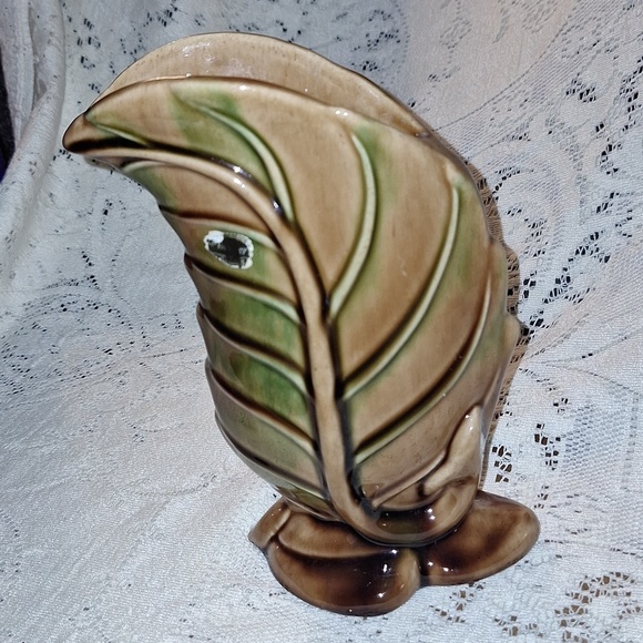 Royal Haeger Other - Royal Haeger Brown 6 1/4" Leaf Glazed Ceramic Vintage Vase Planter Labeled